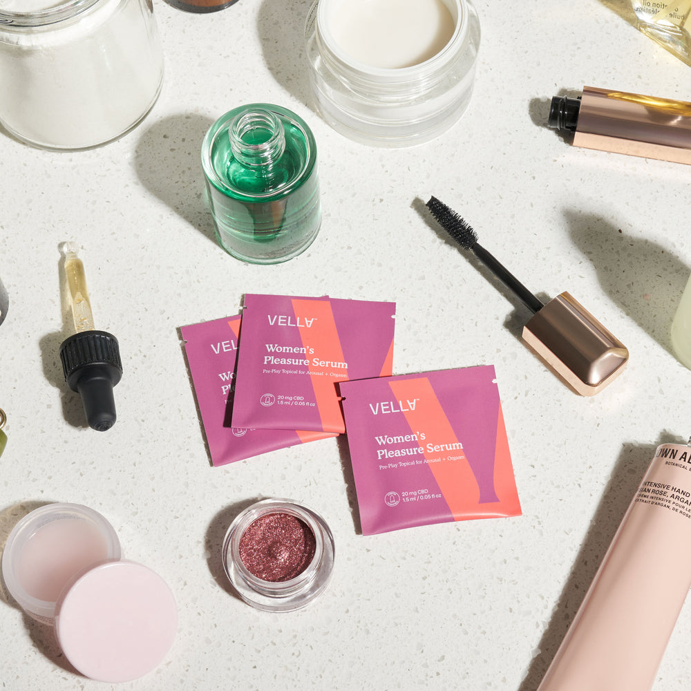 picutred: samples of Vella women's pleasure serum